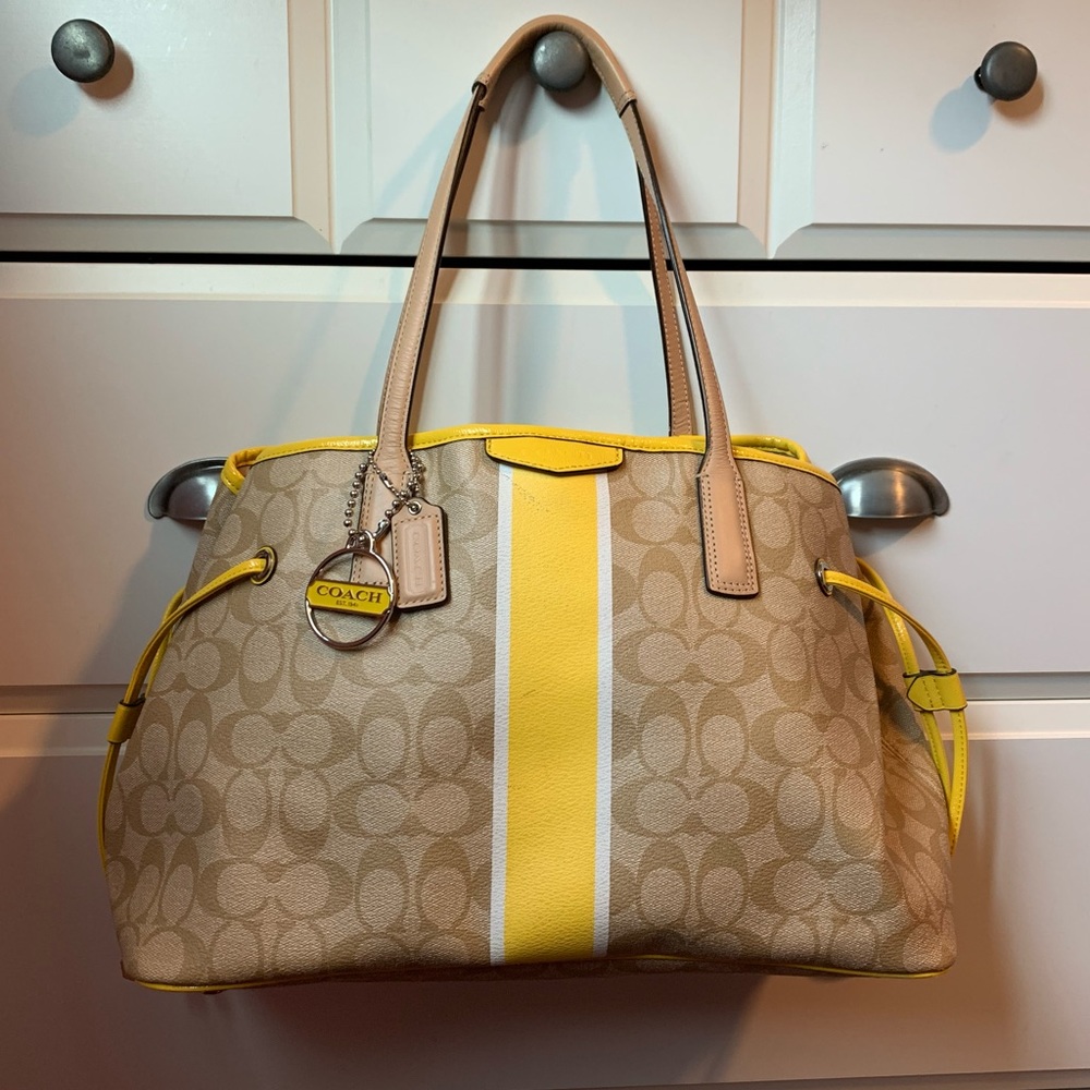 COACH SIGNATURE STRIPE DRAWSTRING CARRYALL